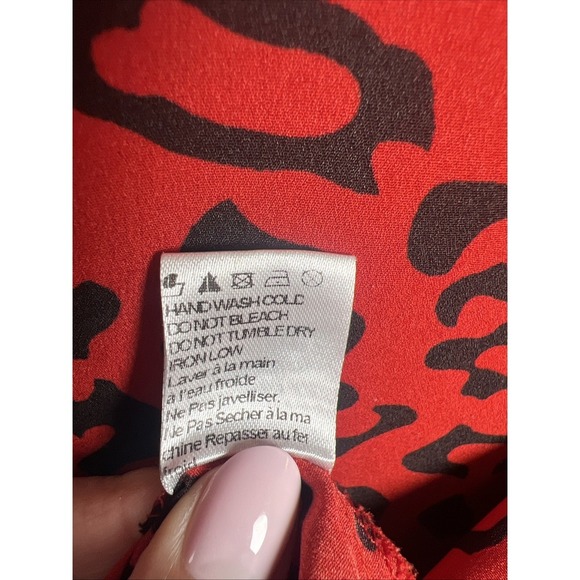 Lucca Leopard Print Oversized Batwing Sleeve Top Size Small Red & Black - Picture 6 of 8